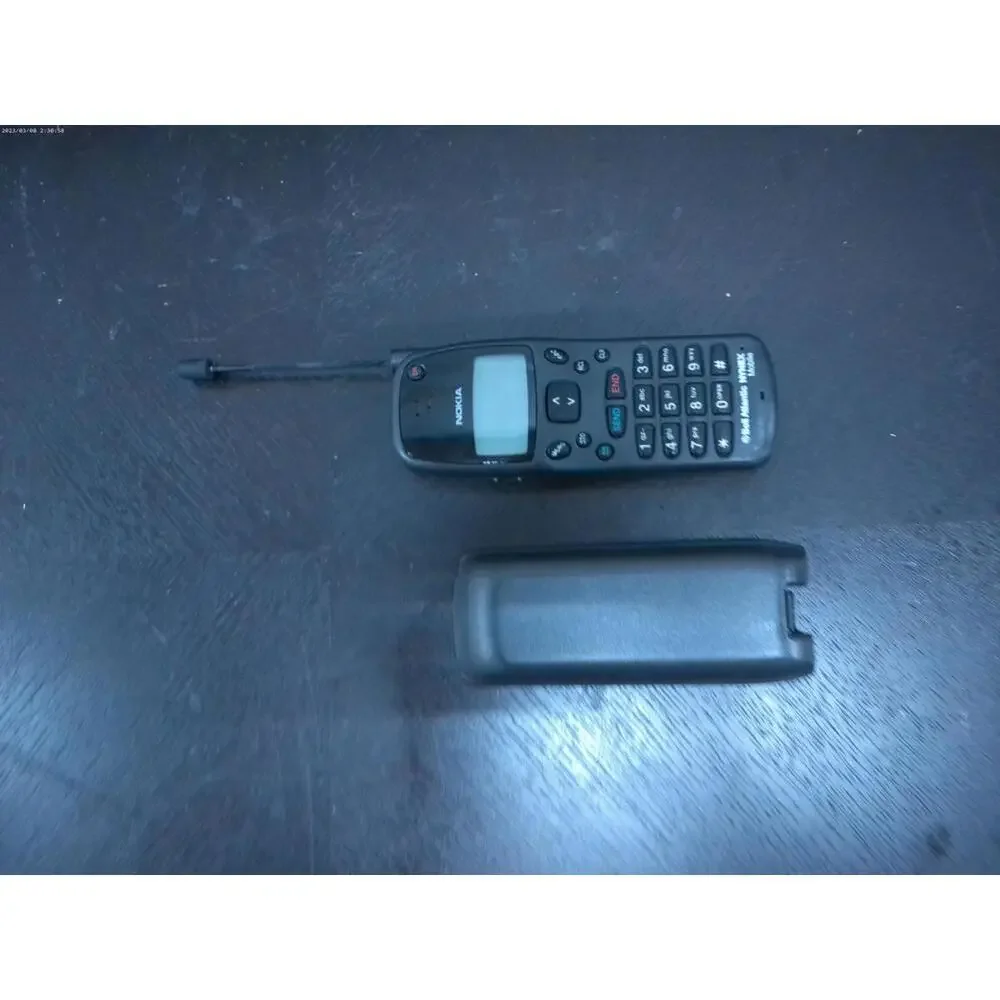 Nokia 232 Cityman 500 THX-41 Mobile phone Includes 2 batteries without AC adapte